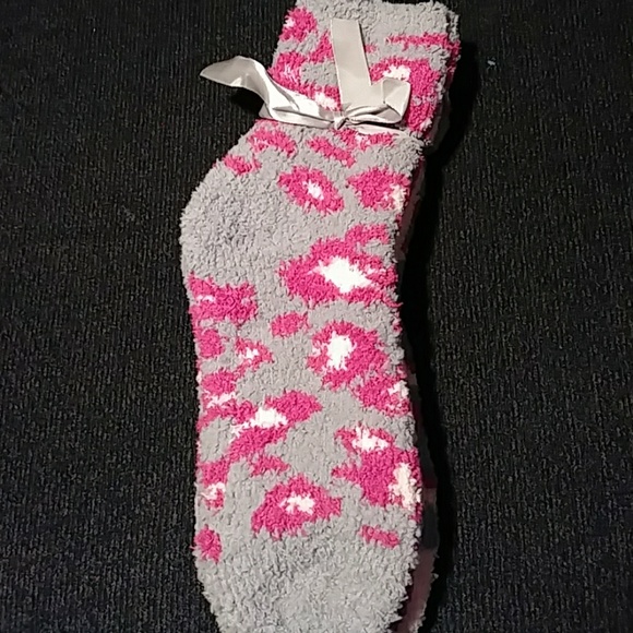 Last One🍦Ellen Tracy Cozy Socks 💙 - Picture 2 of 7